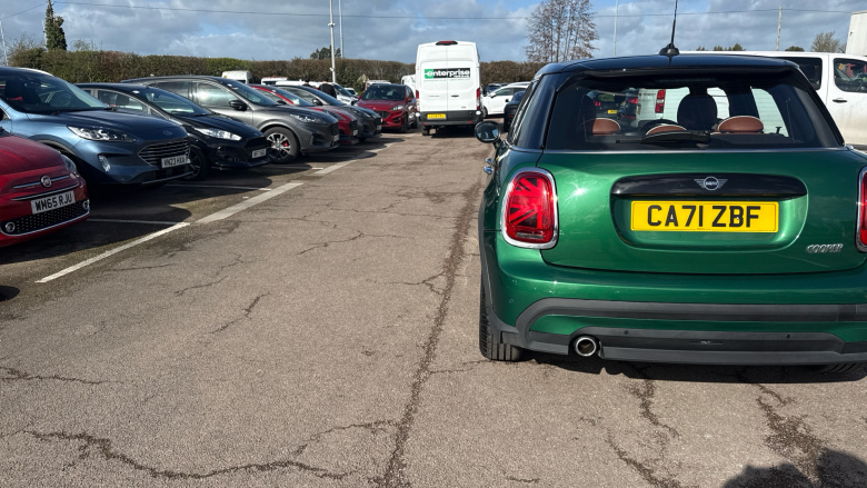 MINI Hatchback 1.5 Cooper Exclusive 5dr Petrol Hatchback